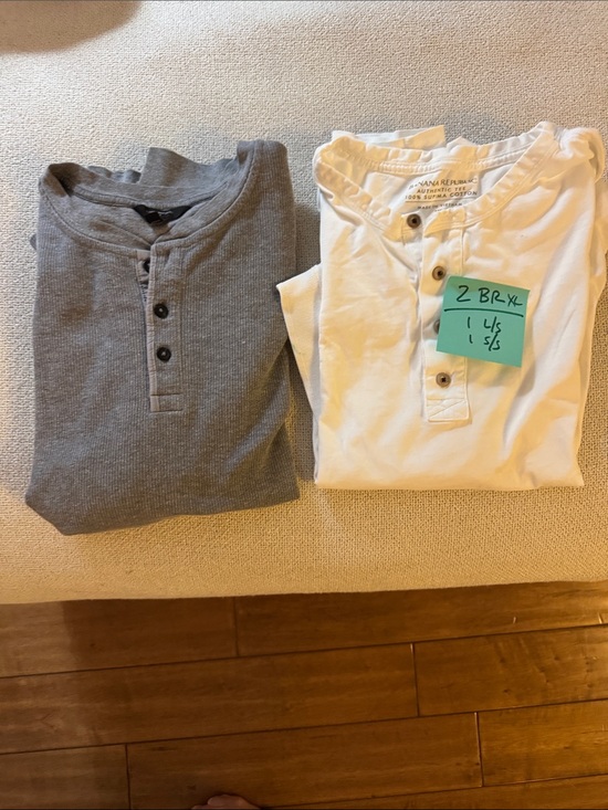 Banana Republic Other - Pair of 2. Banana Republic 1 White and 1 grey Henley Tee men’s XL